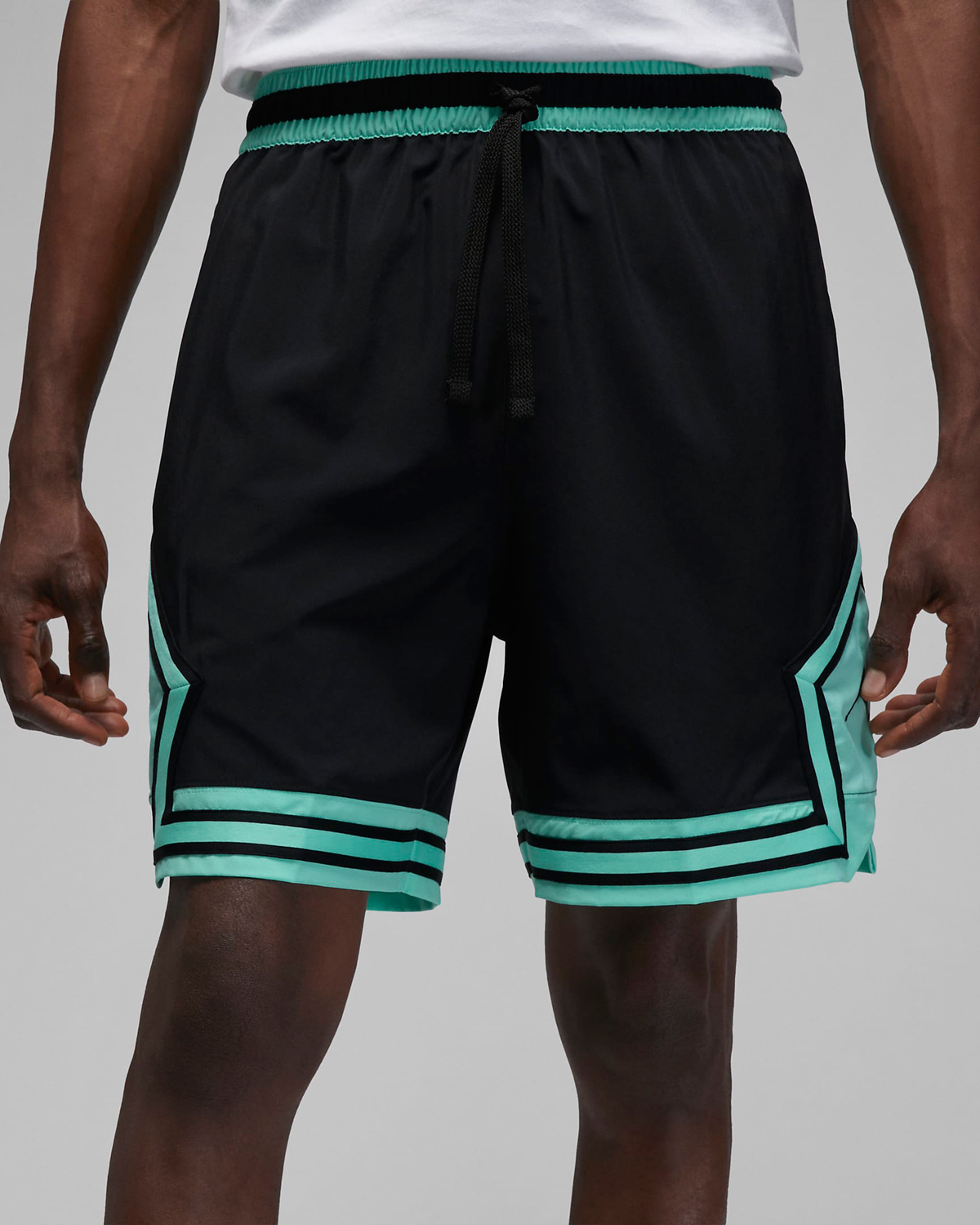 Jordan-Diamond-Shorts-Black-Green-Glow-1