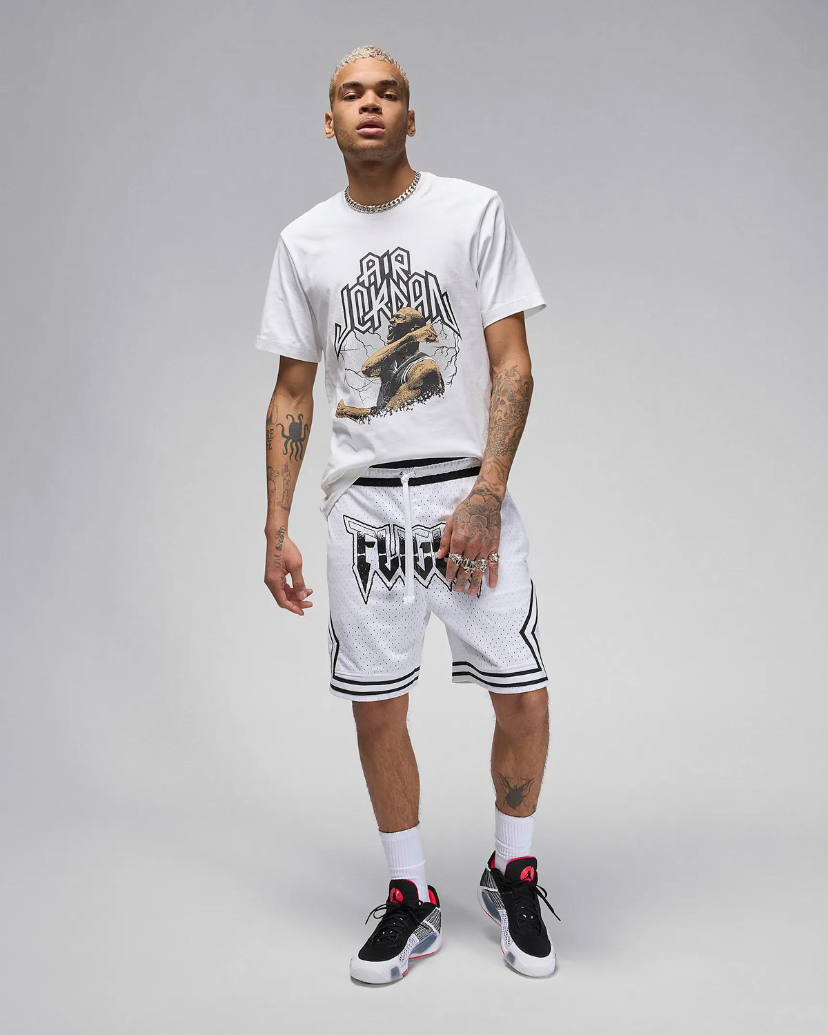 Jordan-Sport-T-Shirt-Shorts-White-Black-Outfit