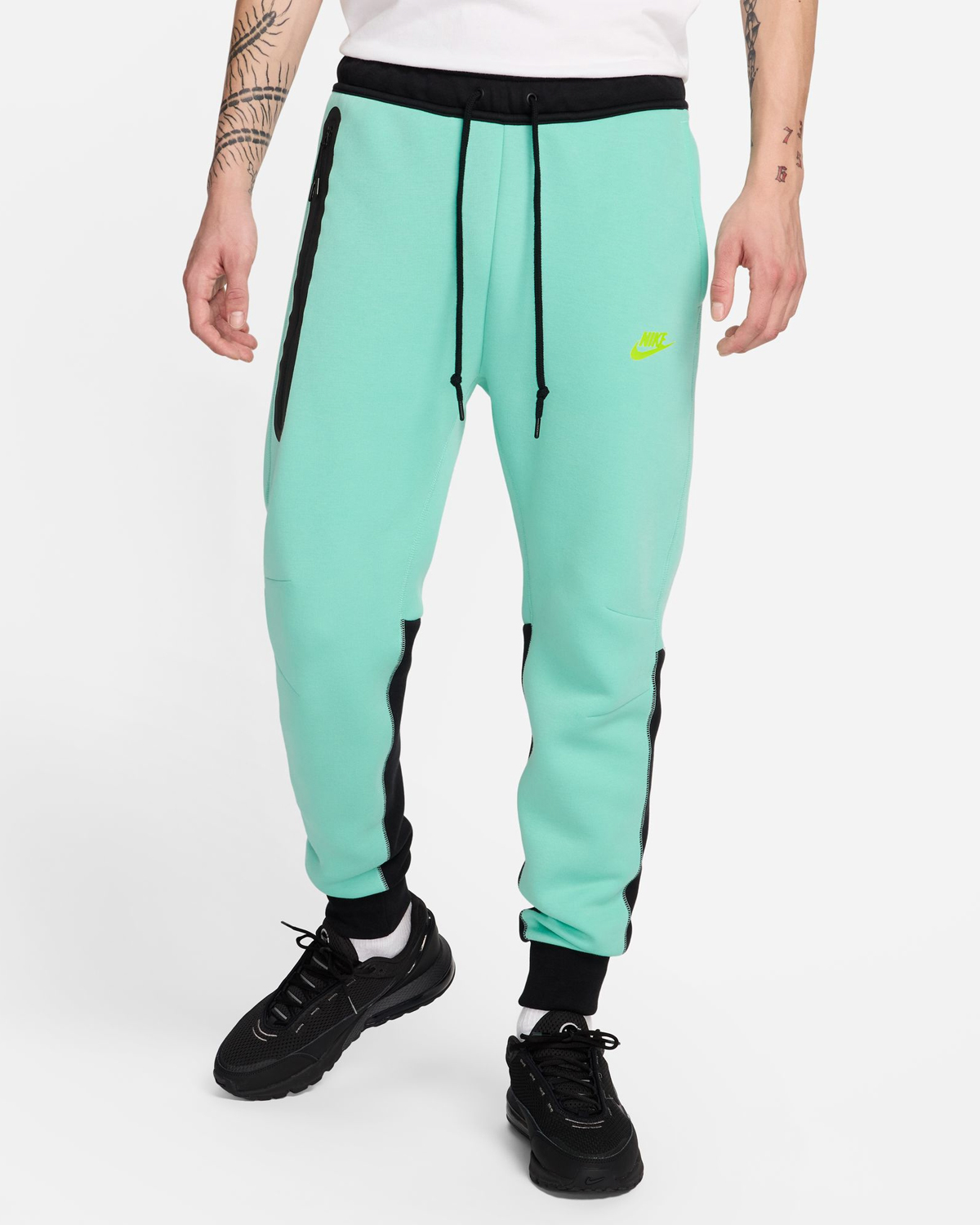 Nike Tech Fleece Jogger Pants Emerald Rise Black 1
