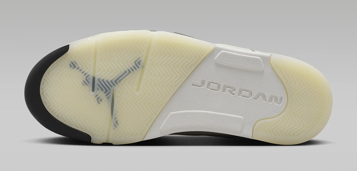Air Jordan 33 Cement Grey 6