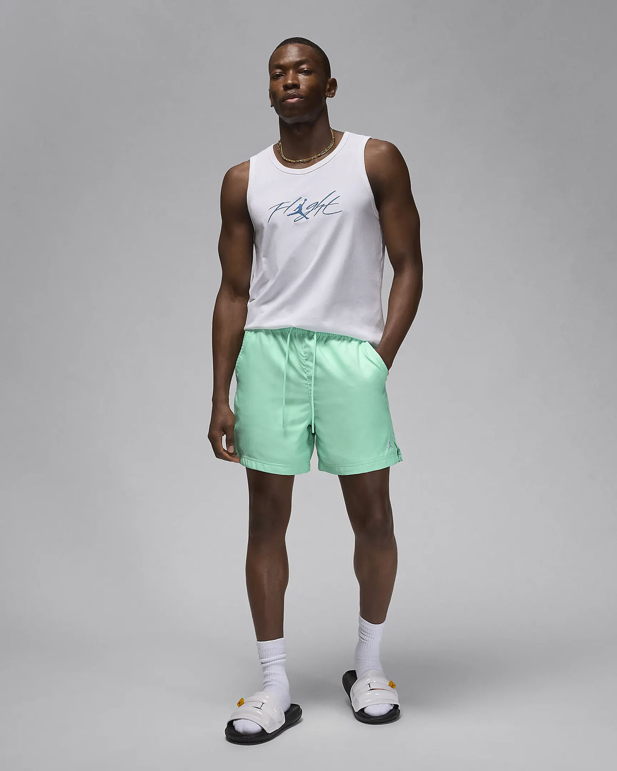 Jordan Essentials 5 Inch Poolside Shorts Emerald Rise Outfit