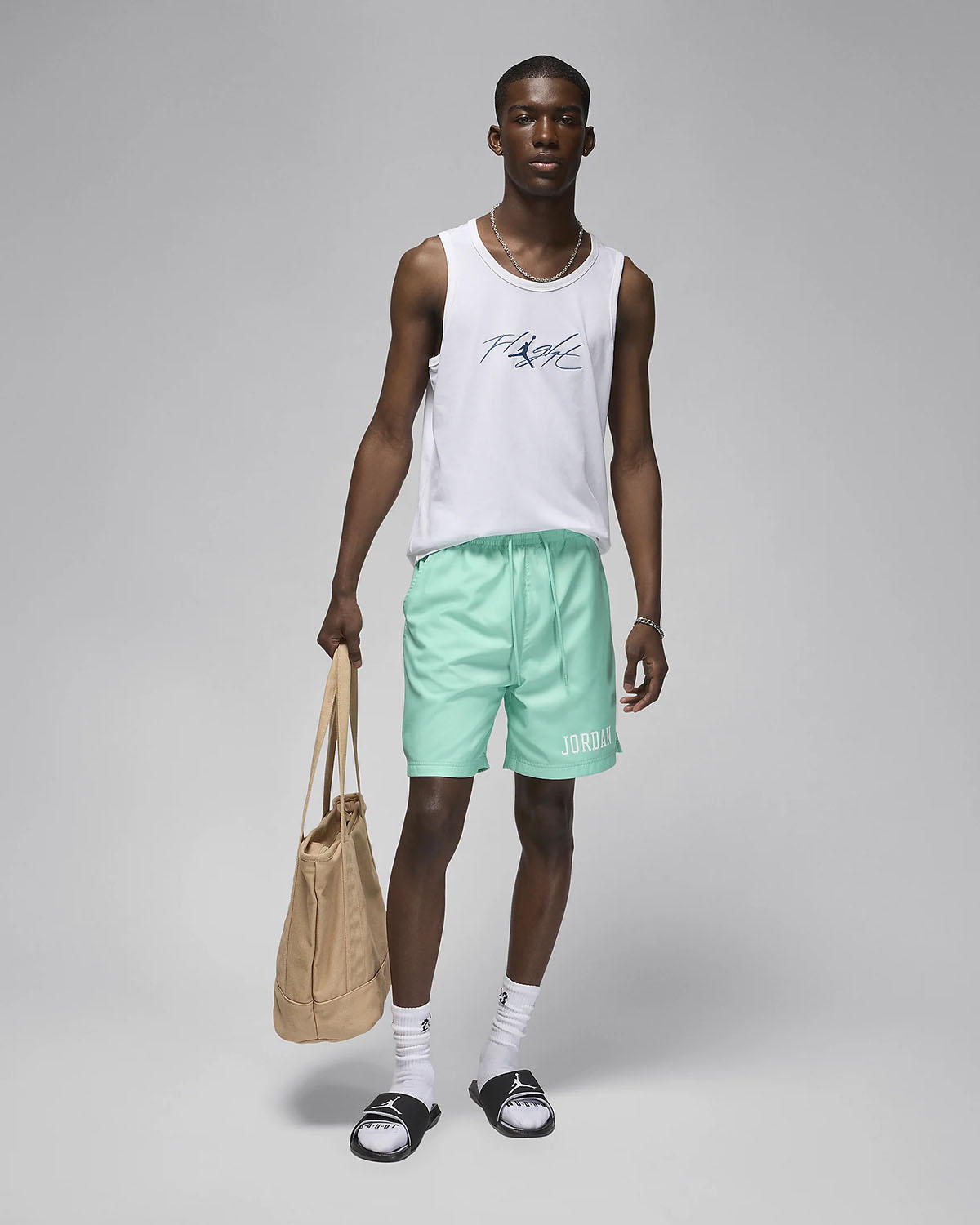 Jordan Essentials Poolside Shorts Industrial Emerald Rise Outfit