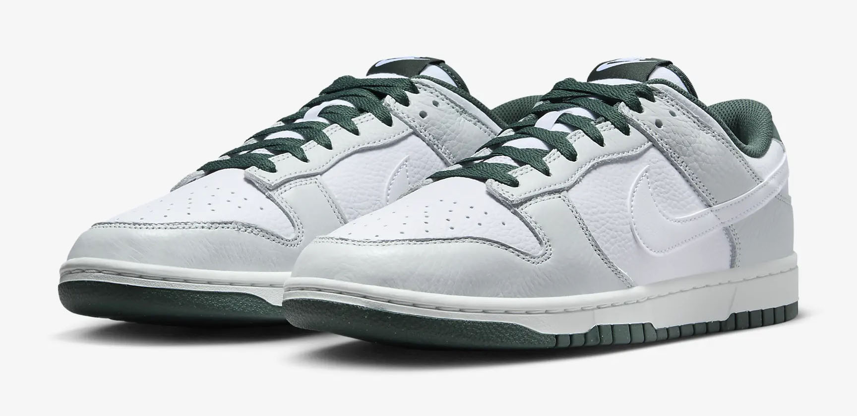 Nike Dunk Low Photon Dust Vintage Green 1