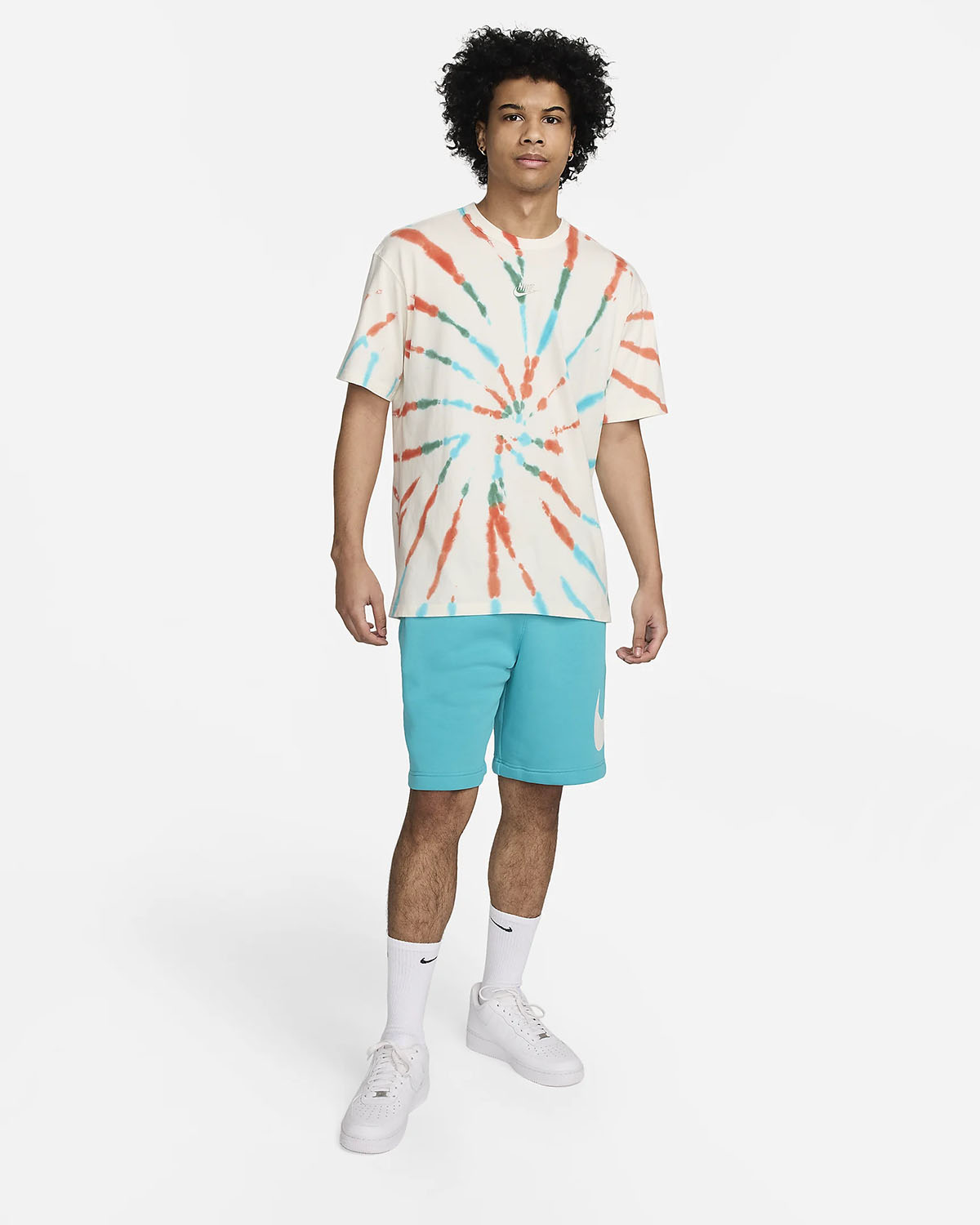 Nike Sportswear Premium Essentials Tie Dye T Shirt Sail Dusty Cactus Orange Outfit