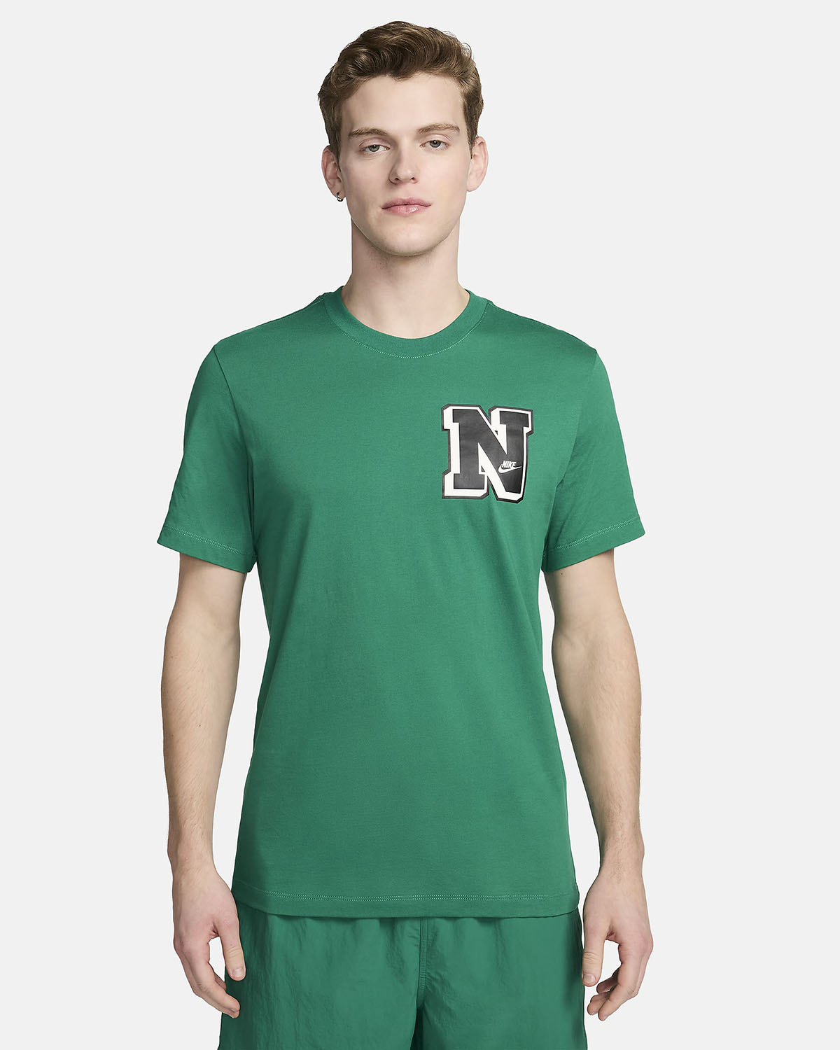 Nike Sportswear Varsity T Shirt Malachite Green 1