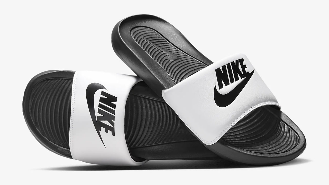 Nike Victori One Slides Black White