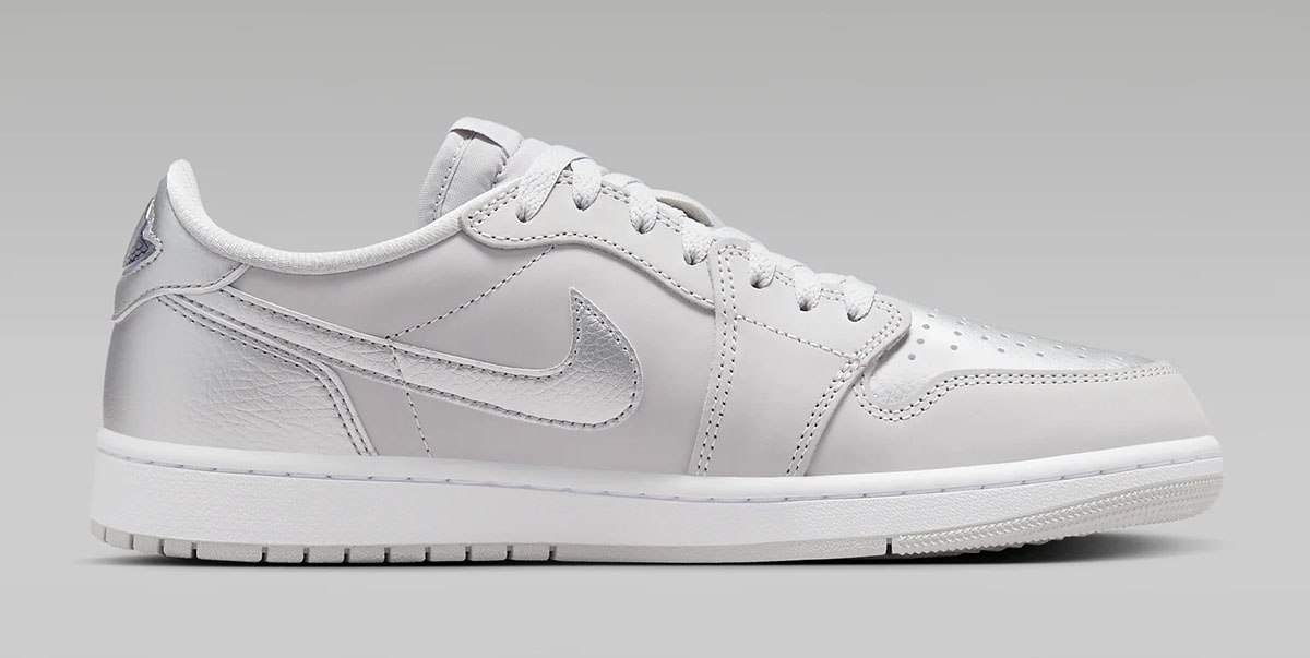 Air Jordan 1 Low OG Metallic Silver 3