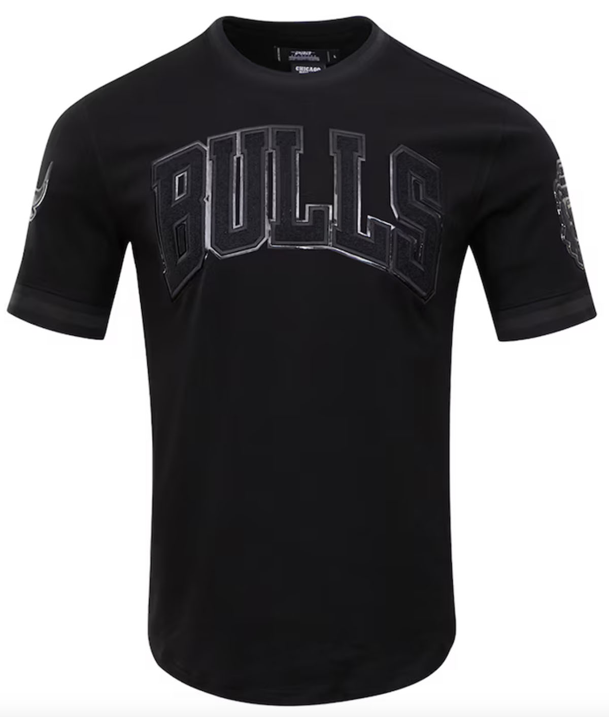 Chicago-Bulls-Pro-Standard-Shirt-Triple-Black