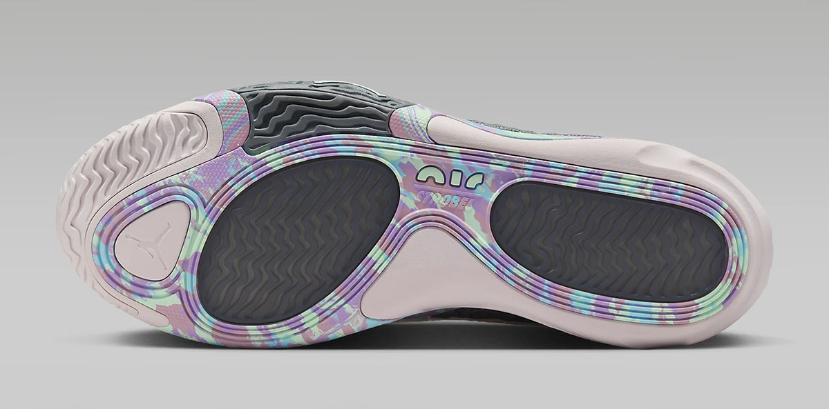 The flexible outsole of The Jordan Air Zoom 85 Runner Sidewalk Chalk Shoes 6