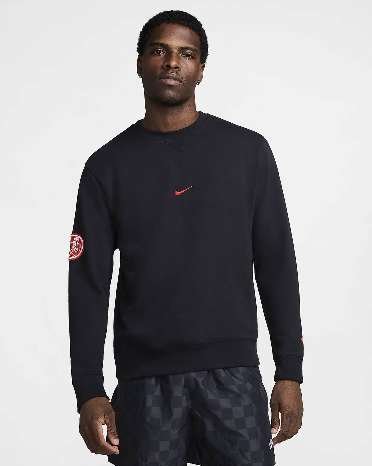 Nike Sportswear Club Fleece Surf Skate Sweatshirt Black 1