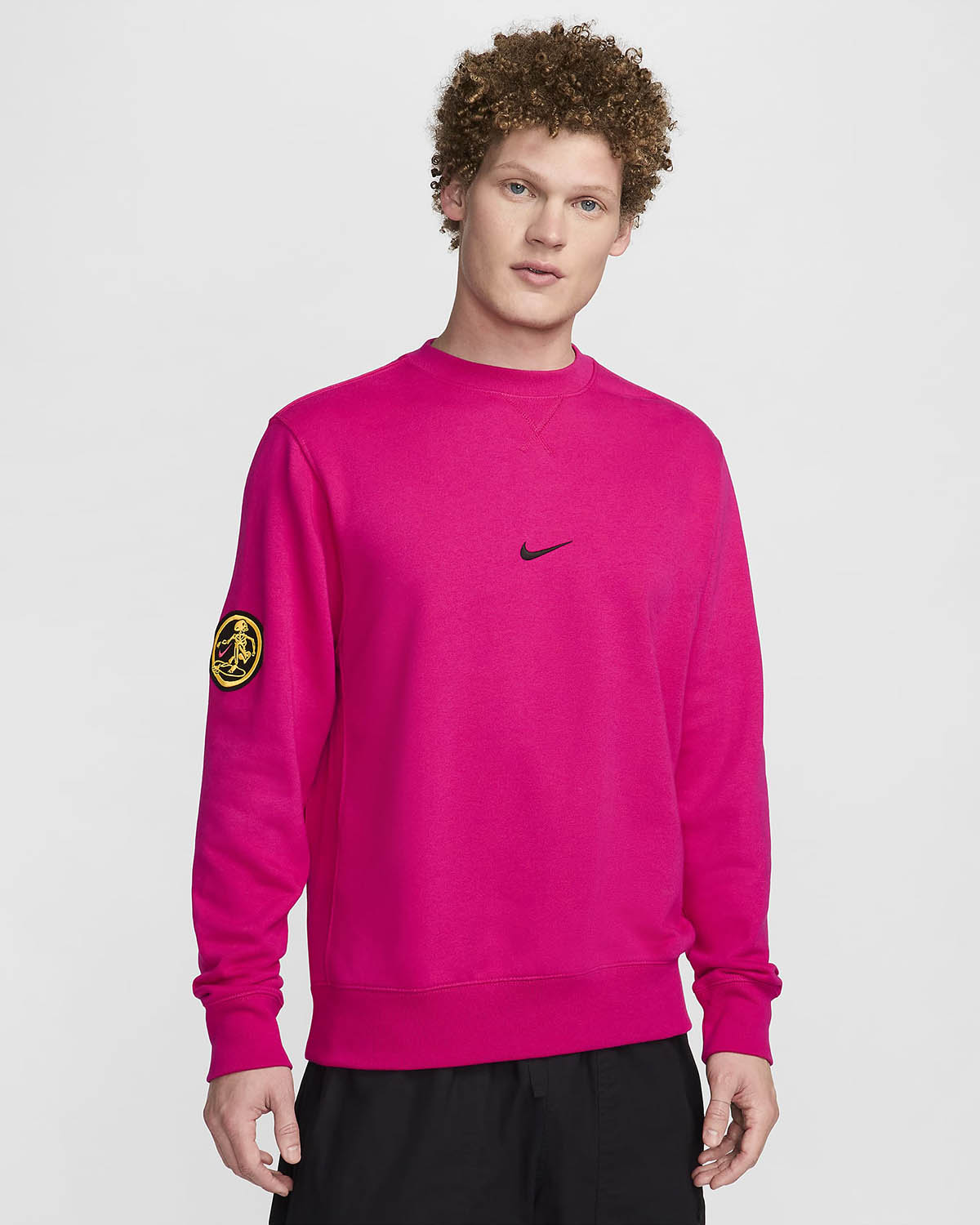 Nike Sportswear Club Fleece Surf Skate Sweatshirt Fireberry Pink 1