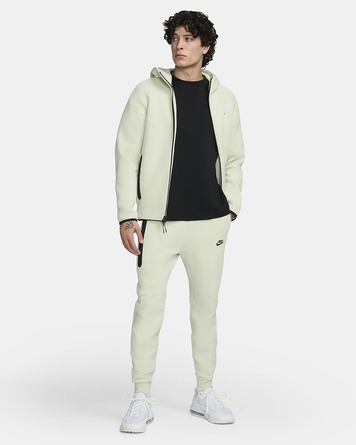 Nike Sportswear Tech Fleece Hoodie Jogger Pants Sea Glass Outfit