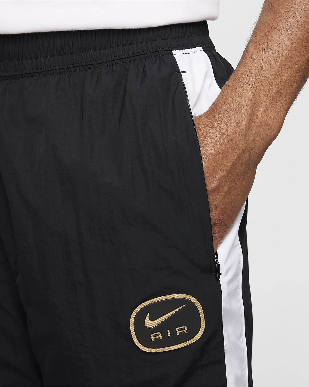 Nike Air Woven Pants Black Metallic Gold 2