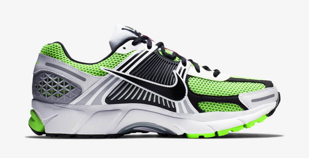 Nike Zoom Vomero 5 Electric Green 3