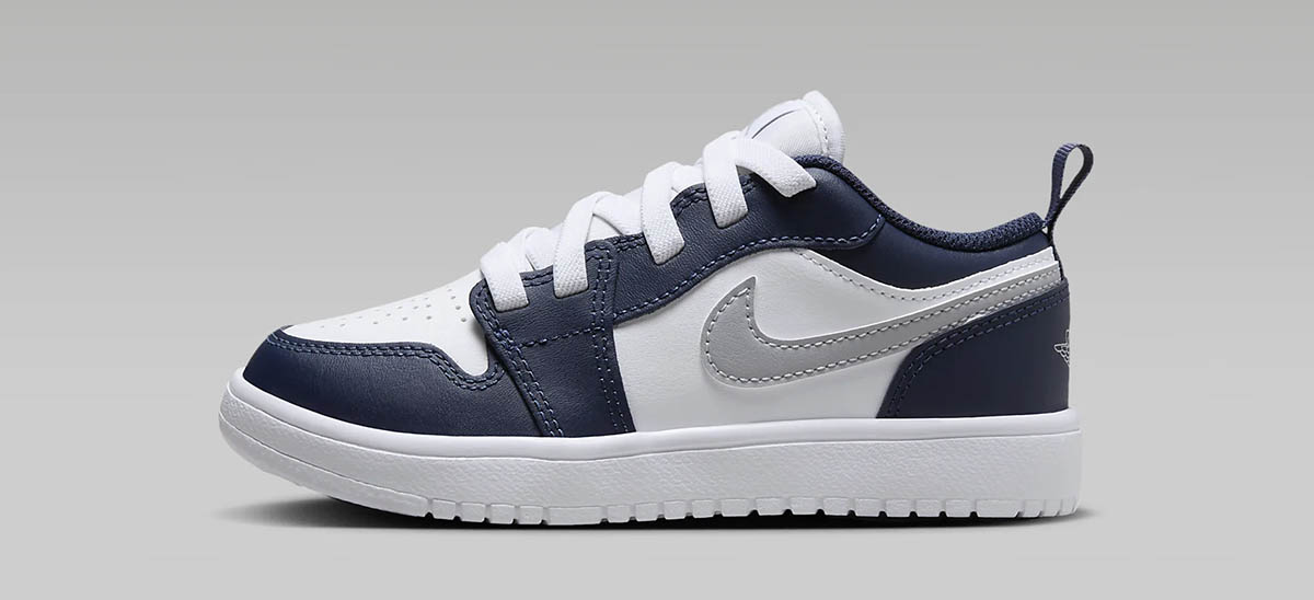 Air Jordan 1 Low Little Kids Shoes White Midnight Navy Preschool