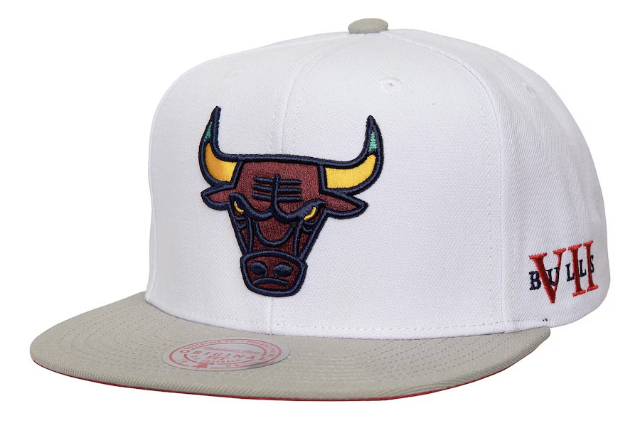 Chicago Bulls Mitchell and Ness Air Jordan 7 Hare Sneaker Hook Snapback Hat 1