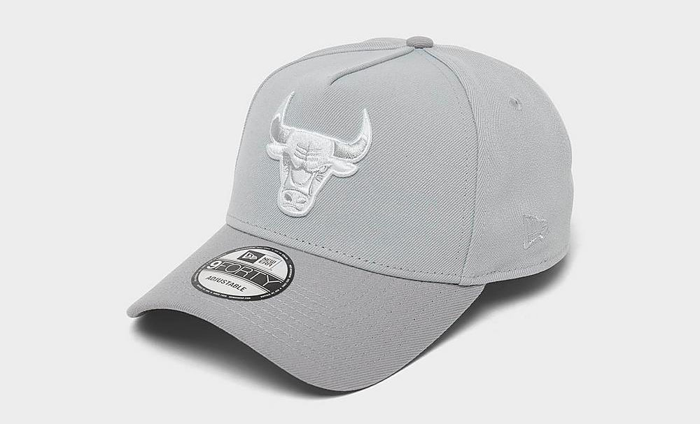 New Era Chicago Bulls 9Forty Snapback Hat Grey 1