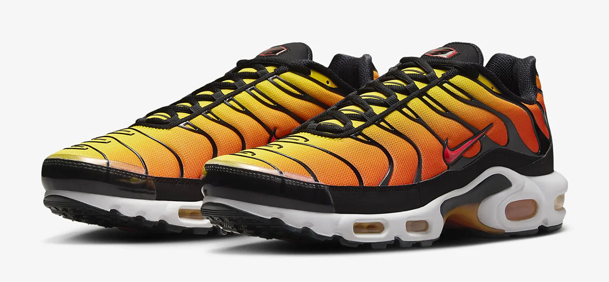 Nike Air Max Plus Sunset Shoes 1