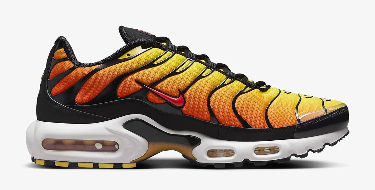 Nike Air Max Plus Sunset Shoes 3