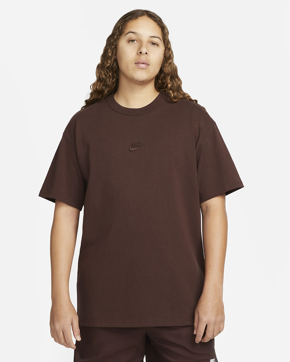 Nike Premium Essentials T Shirt Earth Brown 1