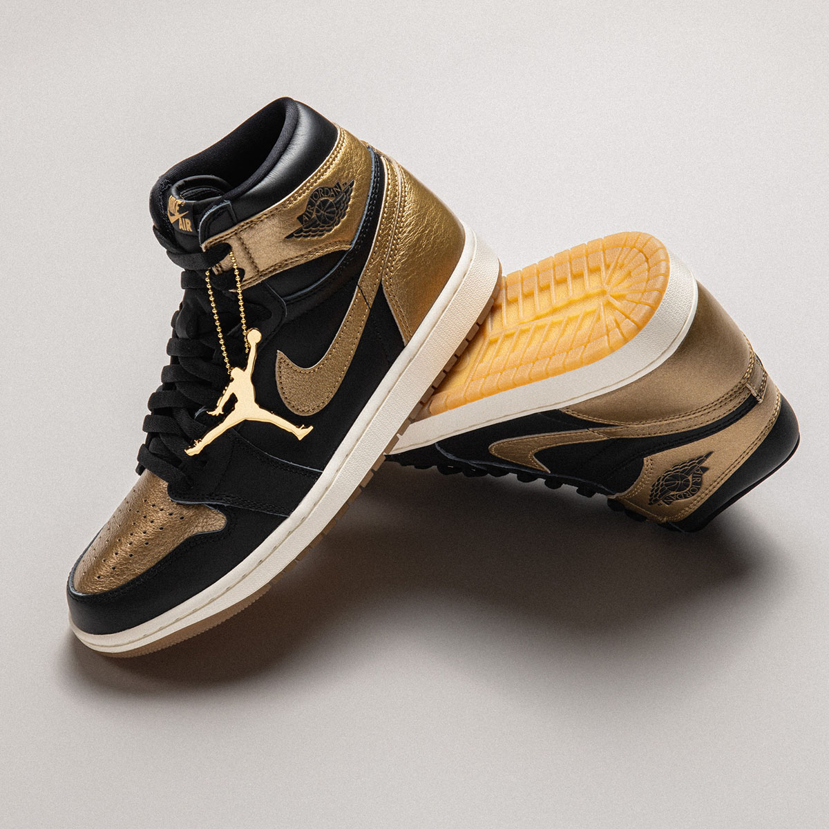 Air Jordan 1 High OG Black Metallic Gold Shoes Outfit 2