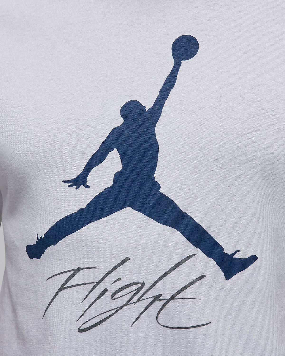 Jordan-Jumpman-Flight-T-Shirt-White-Midnight-Navy-2