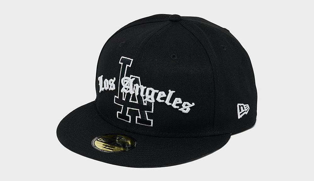 LA-Dodgers-Chicago-Bulls-Gothic-Fitted-Hat-Black-White-Cap