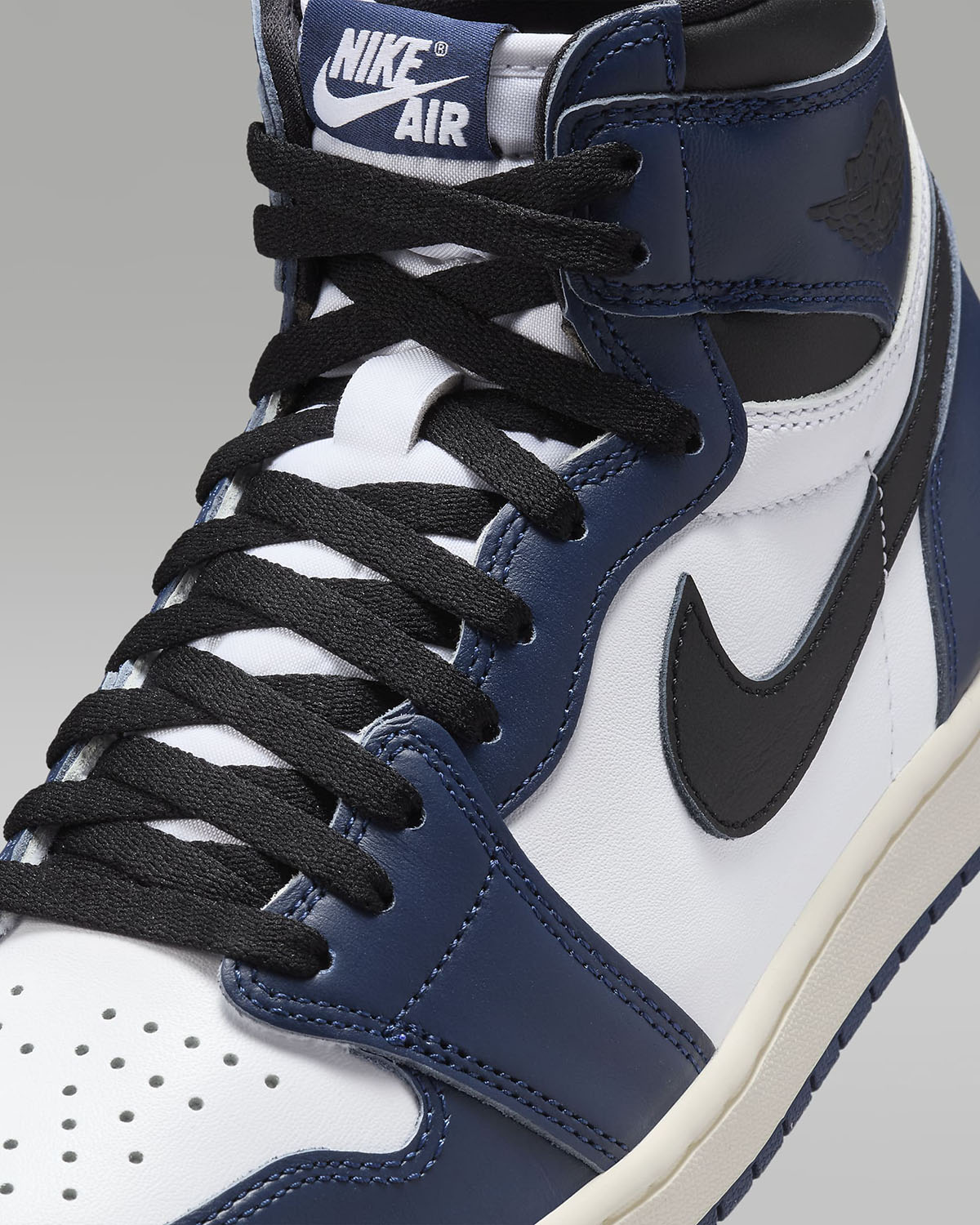 Air Jordan 1 Retro High OG Midnight Navy Mens Shoes 7