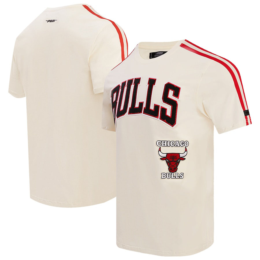 Chicago Bulls Pro Standard Cream Retro Classic Striped T Shirt