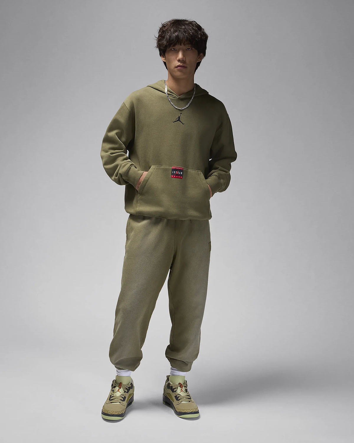 Jordan Brooklyn Fleece Pullover Hoodie Medium Olive Outfit