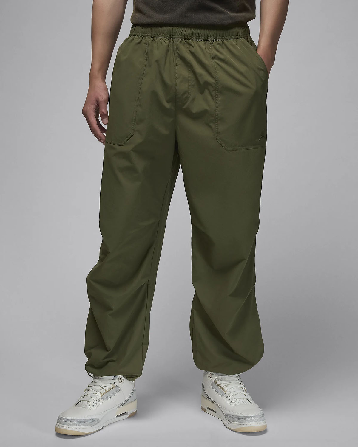 Jordan Essentials Woven Pants Medium Olive 1