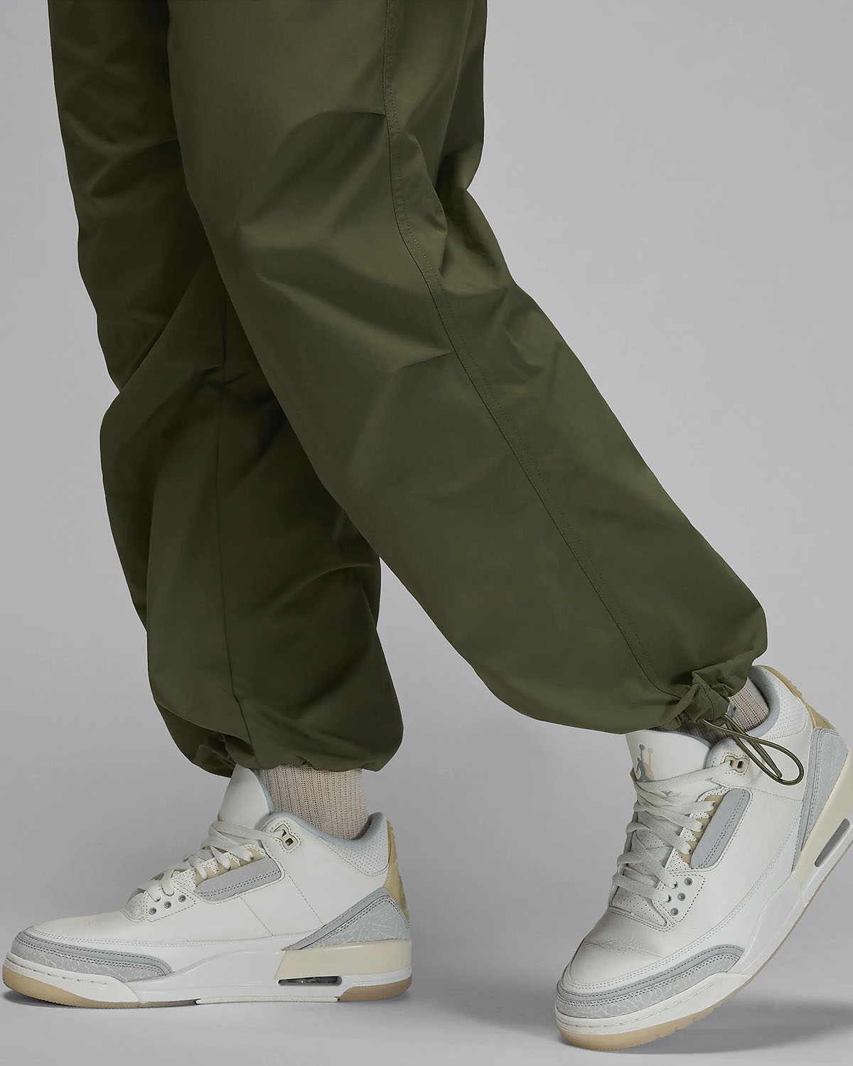 Jordan Essentials Woven Pants Medium Olive 5