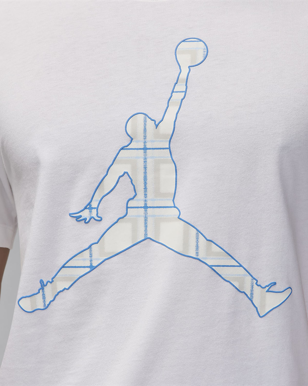 Jordan Flight Essentials Holiday 2024 T Shirt White Legend Blue 2