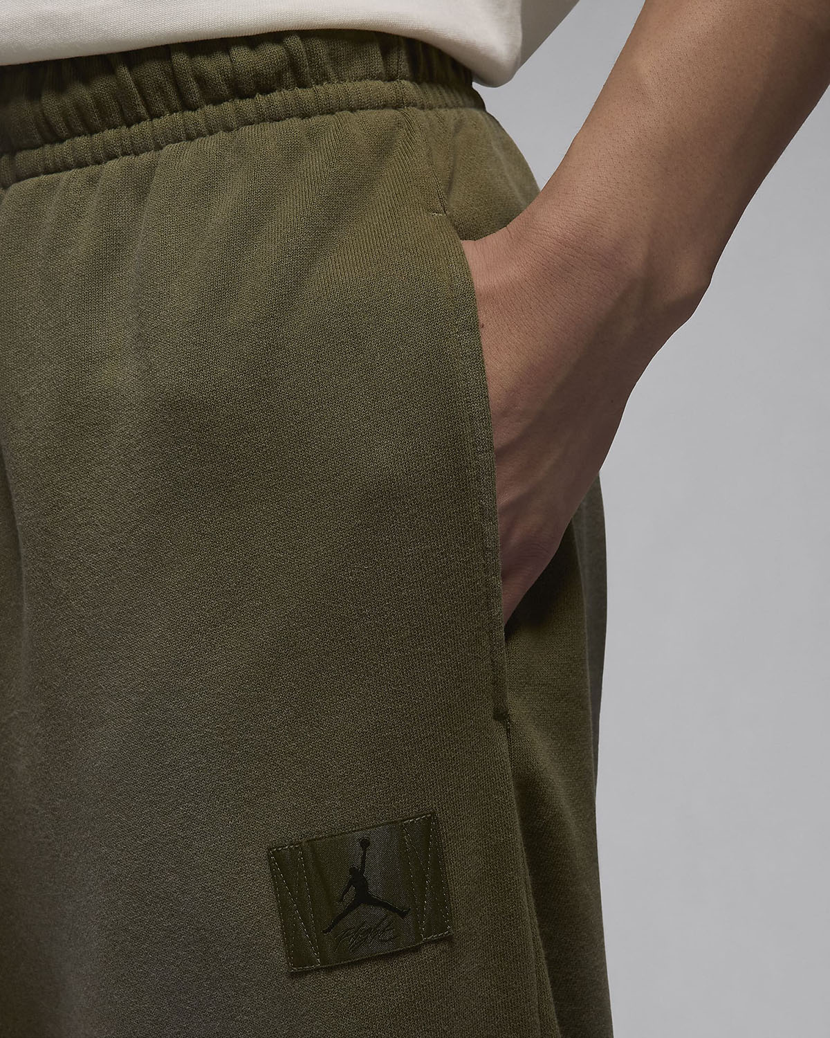 Jordan Flight Fleece Pants Medium Olive 2