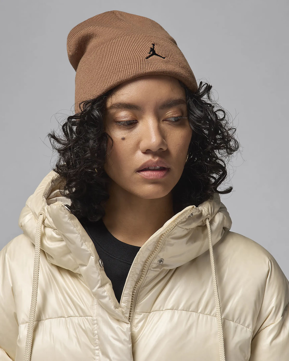 Jordan Peak Essential Beanie Archaeo Brown 1