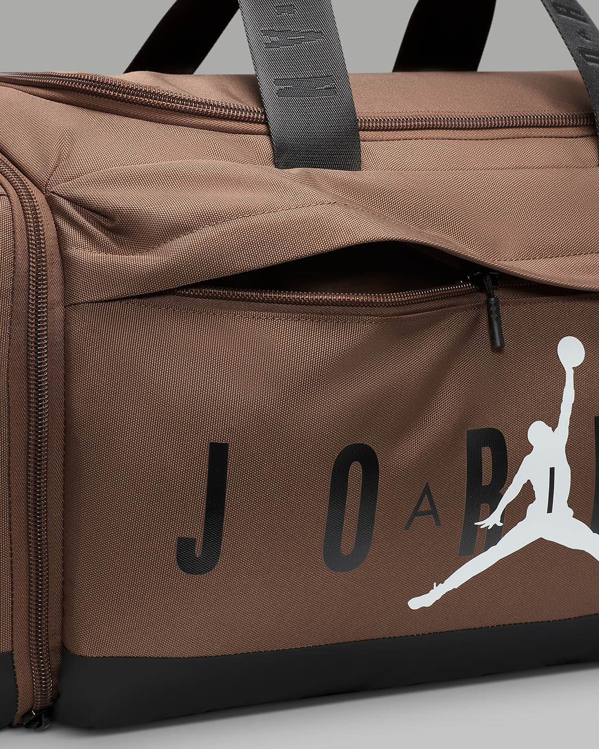 Jordan Velocity Duffle Bag Archaeo Brown 3