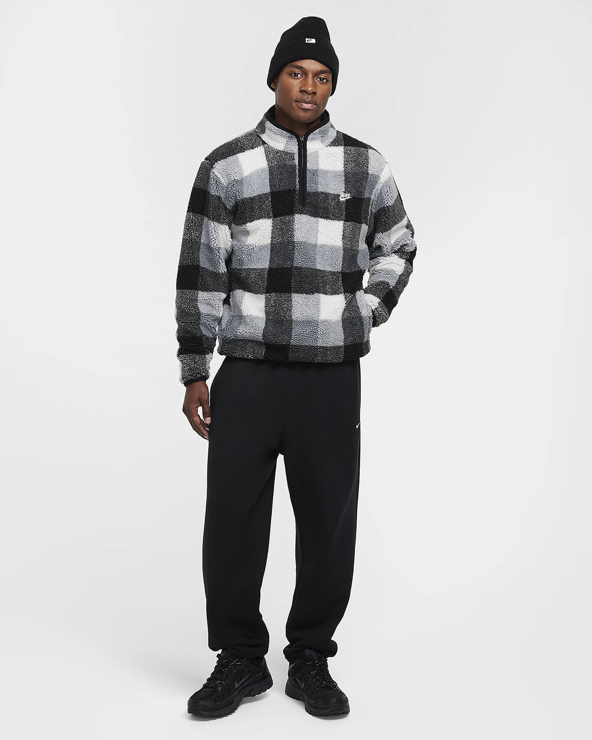 Nike Club Winterized Half Zip Top Black White Smoke Grey