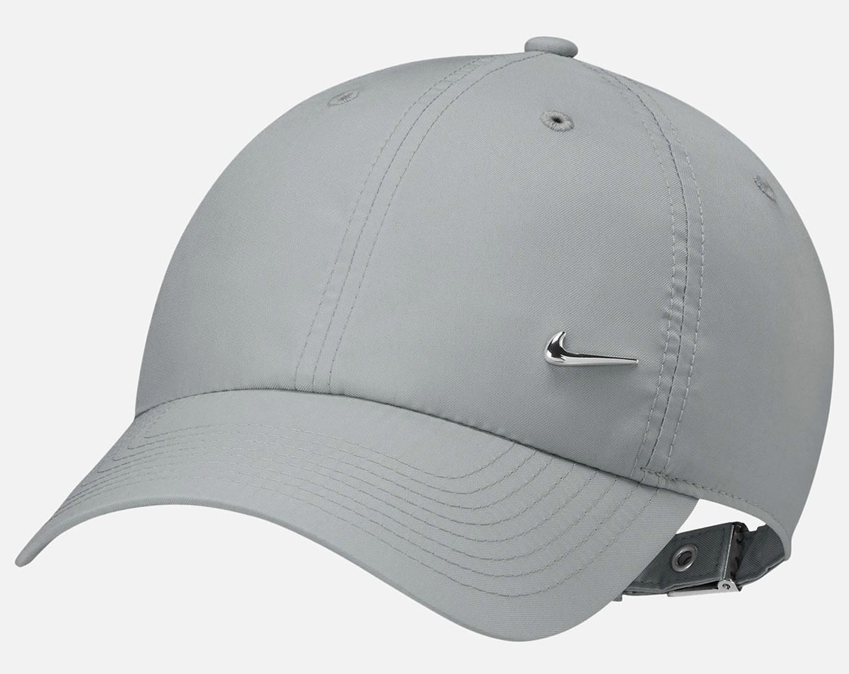 Nike Dri Fit Club Metal Swoosh Cap Grey Silver