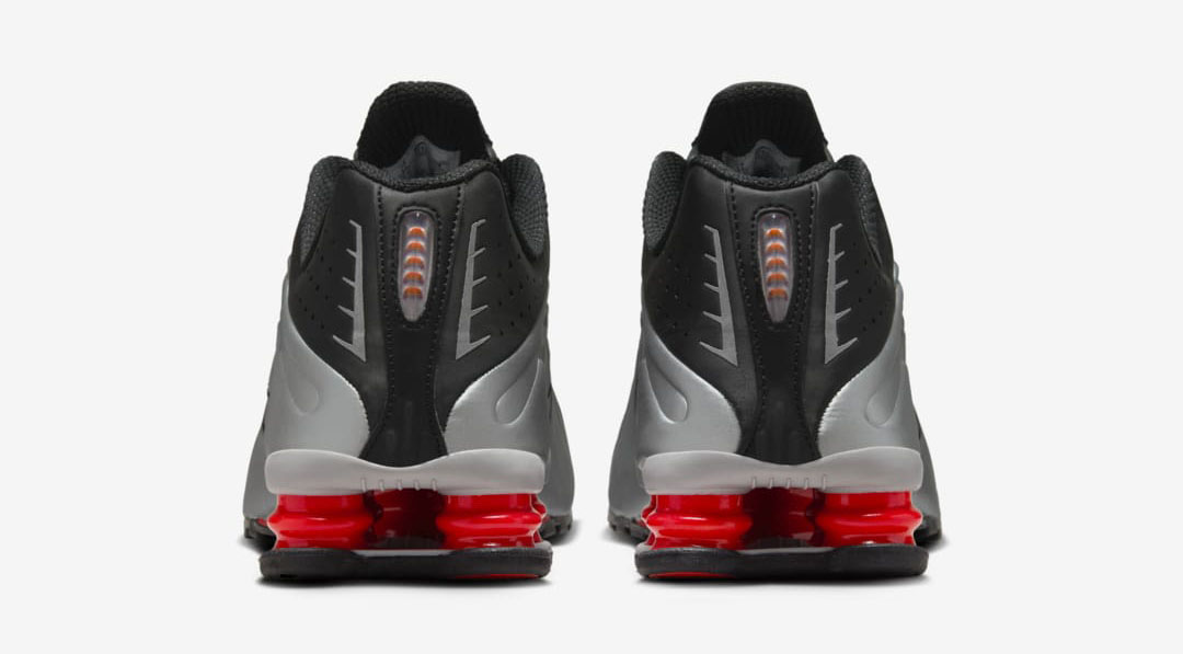 Nike Shox R4 OG Black Metallic Silver Red 2024 Sneakers 5