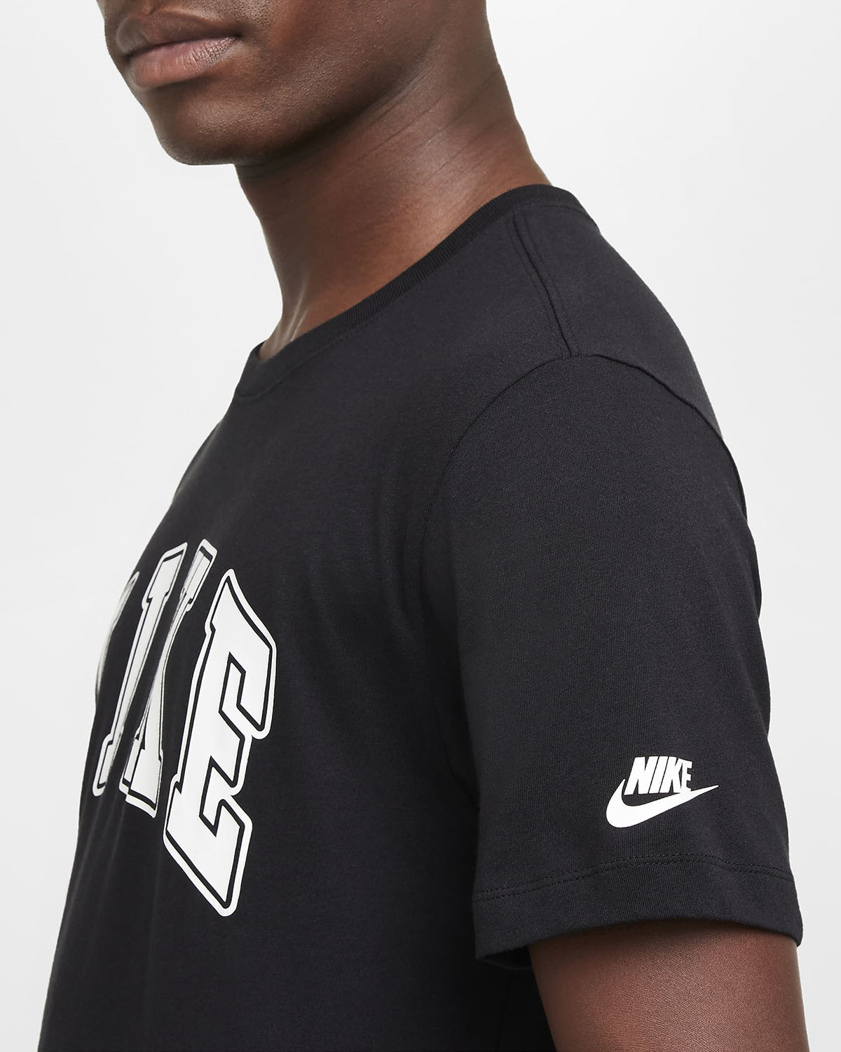 Nike Sportswear Club T Shirt Black White 3