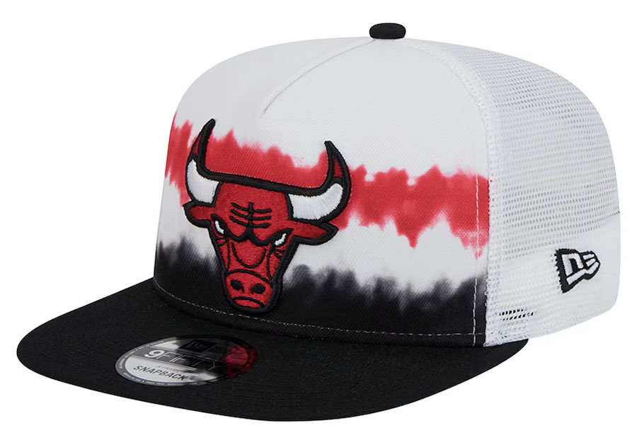 Chicago Bulls New Era Dip Dye 9FIFTY A-Frame Trucker Snapback Hat White Black Red 1