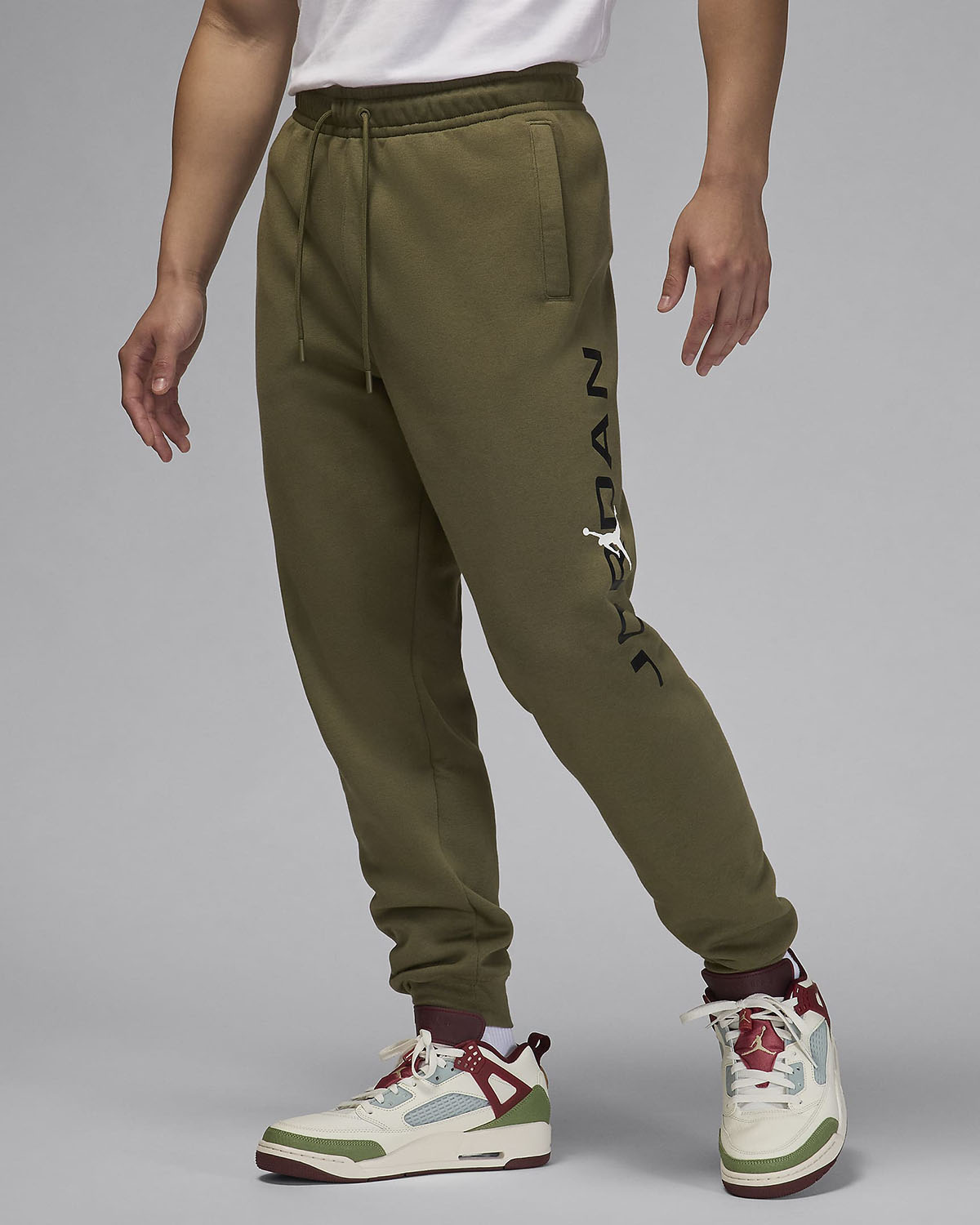 Jordan Essentials Fleece Joggers Medium Olive 1