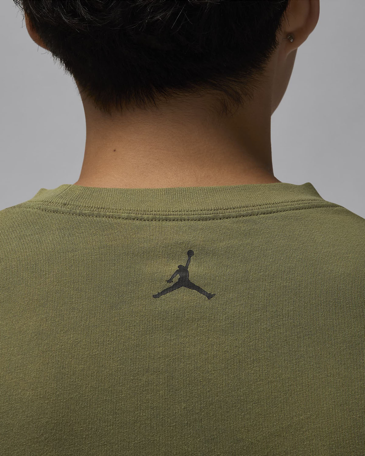 Jordan Retro Graphic T Shirt Medium Olive 3