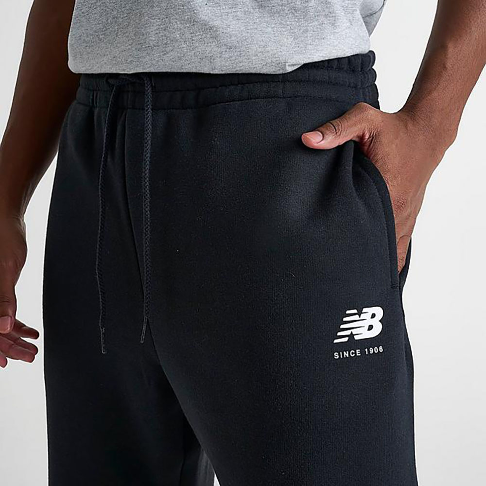 New Balance Graphic Fleece Jogger Pants Black 2