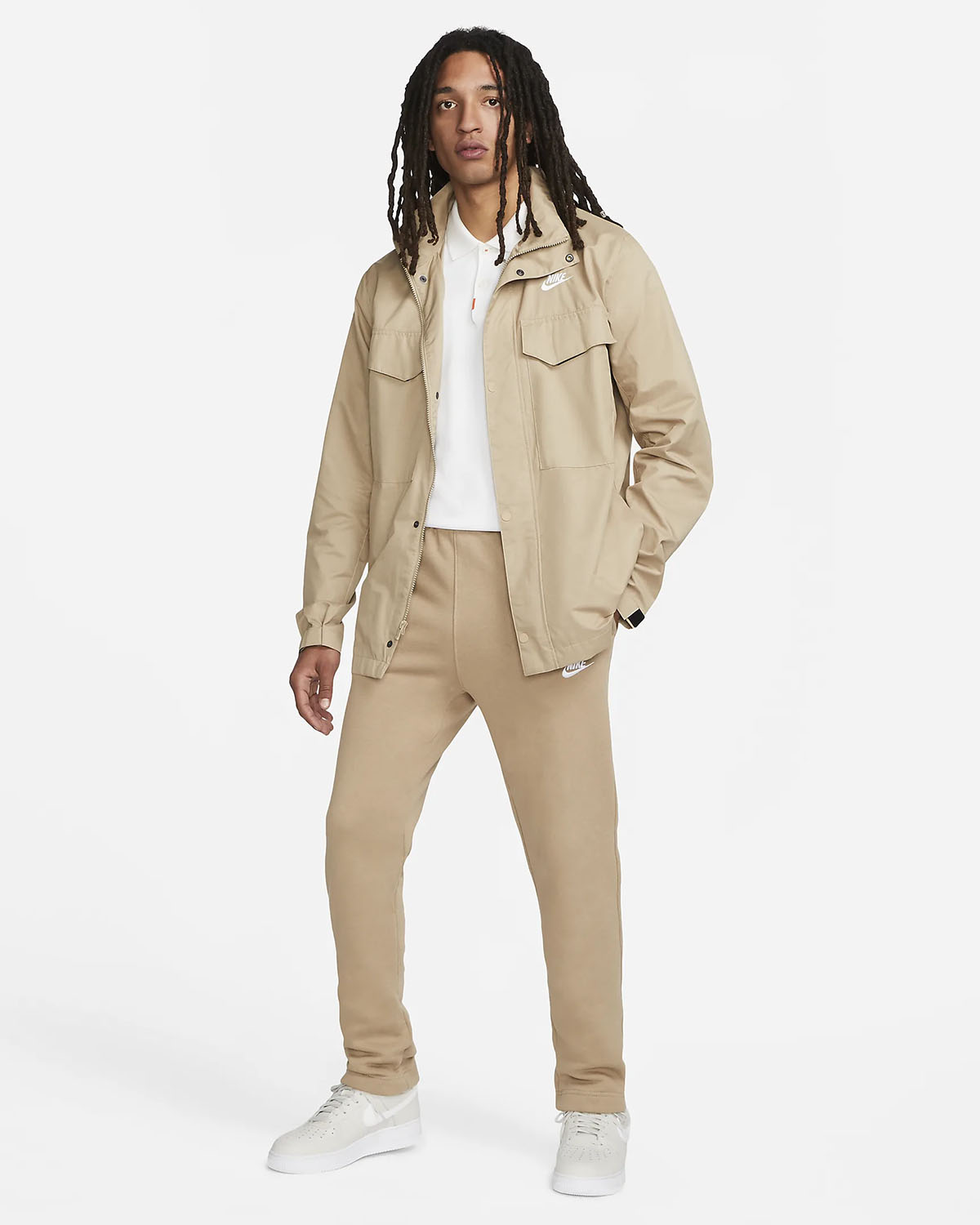 Nike Sportswear Club Fleece Pants Khaki Outfit