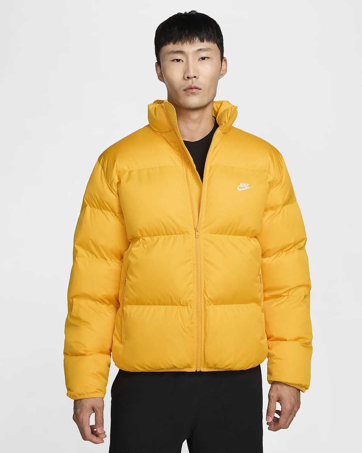 Nike Sportswear Club Puffer Jacket University Gold 1