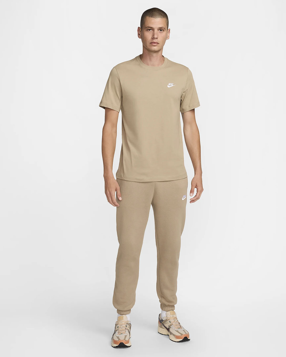 Nike Sportswear Club T Shirt Khaki Outfit