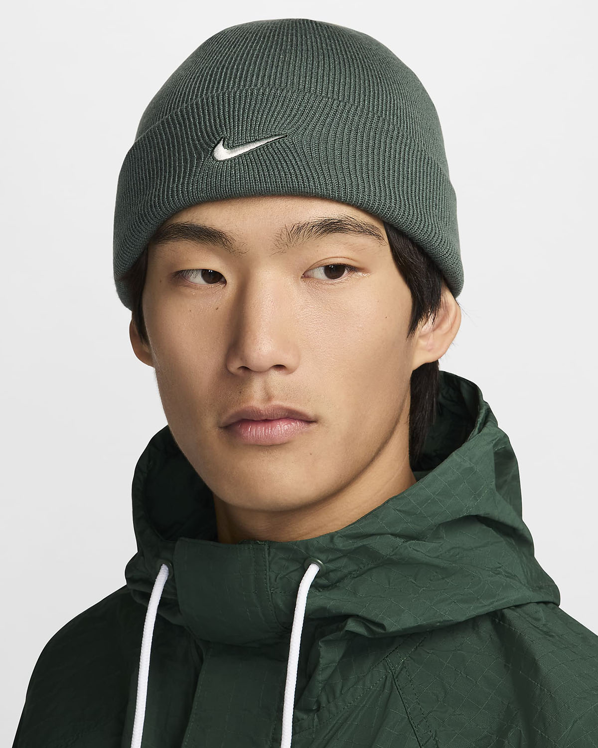 Nike Terra Swoosh Beanie Vintage Green