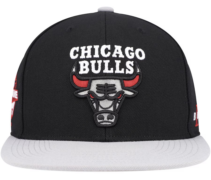 Air-Jordan-3-Black-Cement-2024-Chicago-Bulls-Snapback-Hat-Mitchell-and-Ness-3