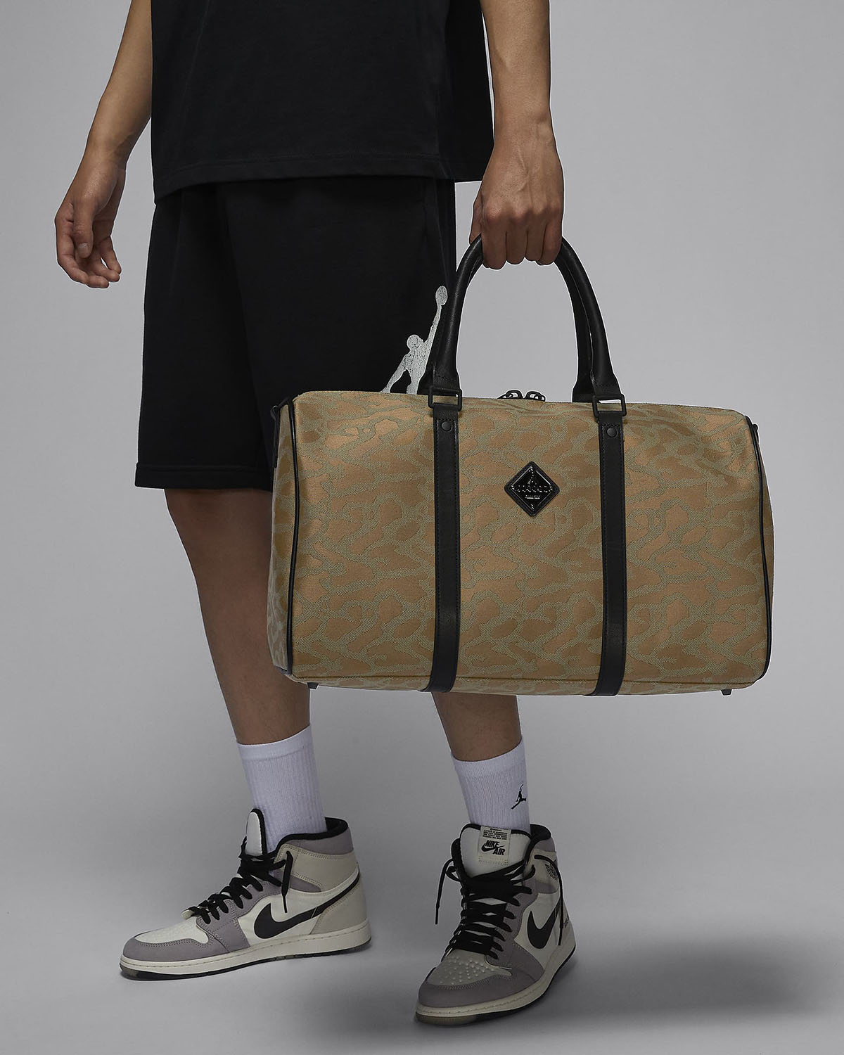 Jordan Icon Duffle Bag 25L Light Olive